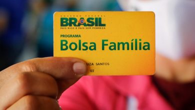 Photo of Governo federal paga última parcela do Auxílio Emergencial e se prepara para lançar “novo Bolsa Família”