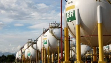Photo of Petrobras reduz preço da gasolina em 4,8%