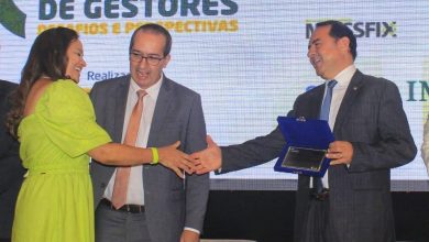 Photo of Prefeita Adna recebe homenagem em Goiânia por gestão em Guaraíta