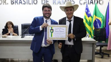 Photo of Deputado Wagner Neto recebe Título de Cidadão Vilaboense