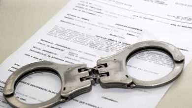 Photo of PM flagra mulher fugitiva da Justiça do Tocantins após briga de casal